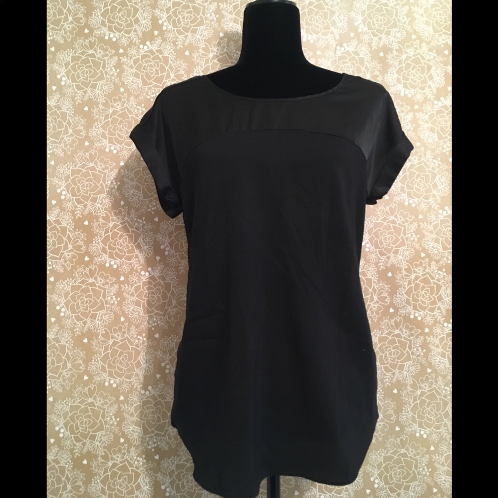 Long, tunic-like blouse